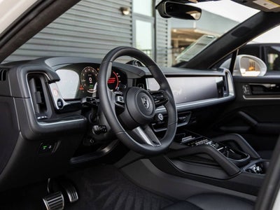 2025 Porsche Cayenne Turbo E-Hybrid Coupe Cayenne Turbo E-Hybrid Coupe