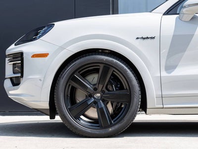 2025 Porsche Cayenne Turbo E-Hybrid Coupe Cayenne Turbo E-Hybrid Coupe