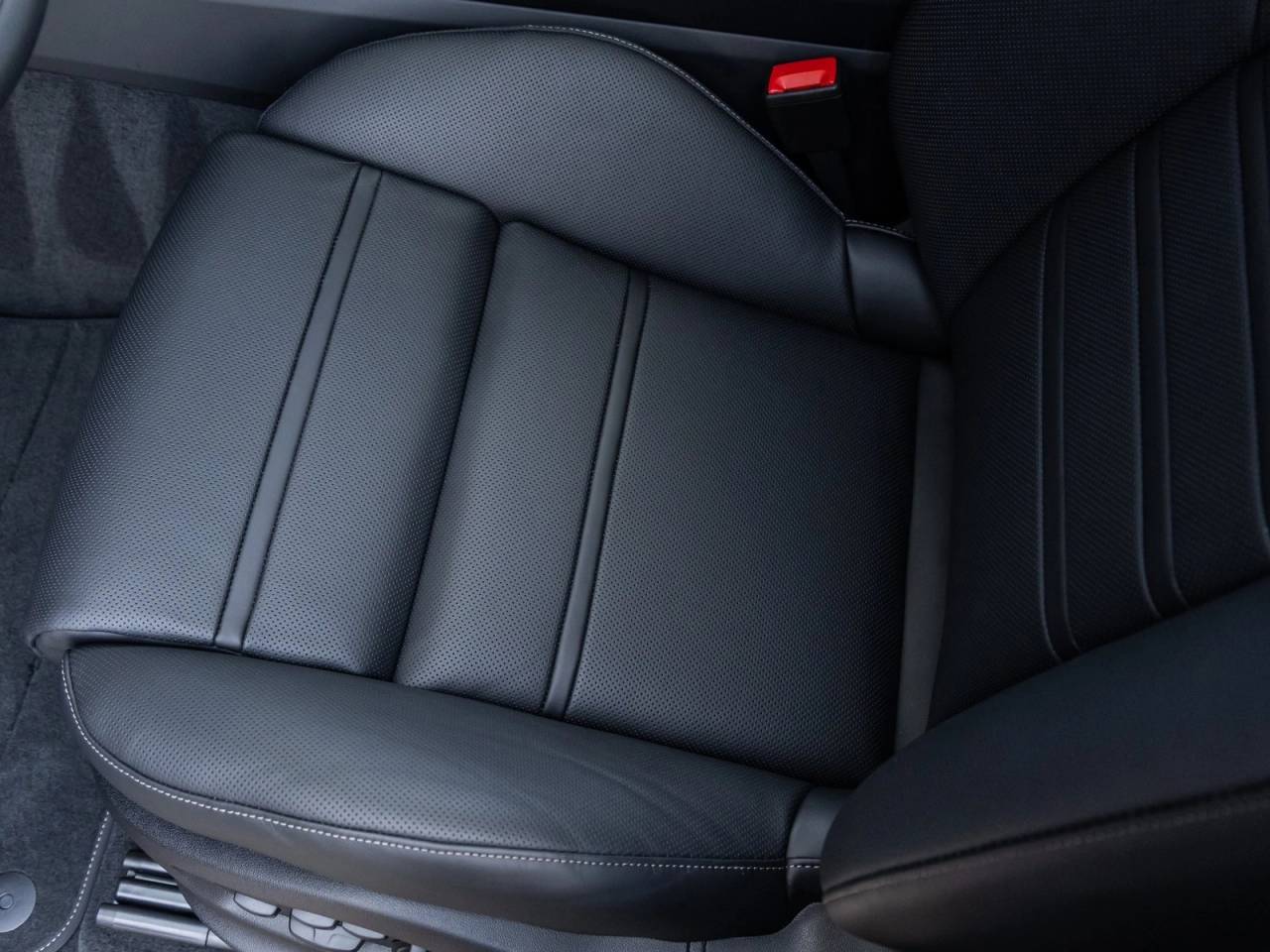 2026 Porsche Cayenne Turbo E-Hybrid Coupe Cayenne Turbo E-Hybrid Coupe