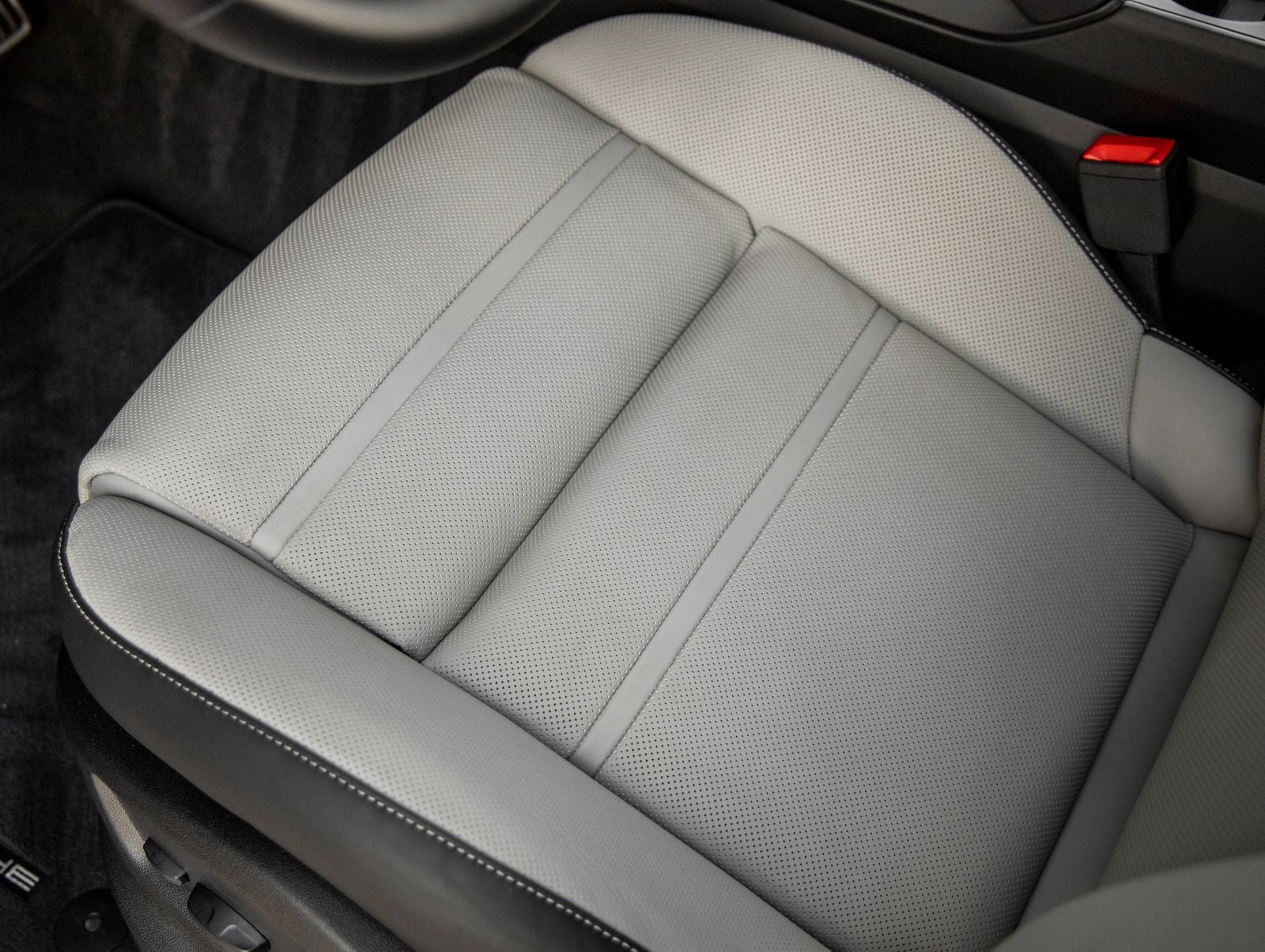 2026 Porsche Cayenne Cayenne S E-Hybrid Coupe
