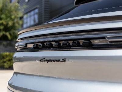 2026 Porsche Cayenne S E-Hybrid Coupe