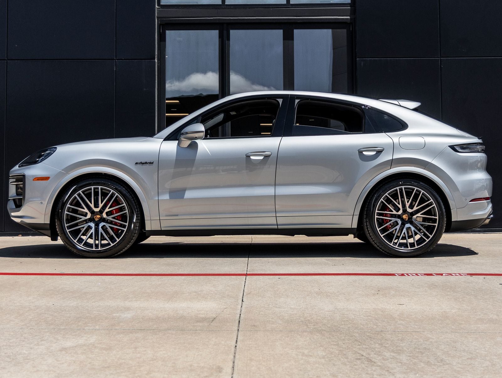 2026 Porsche Cayenne S E-Hybrid Coupe
