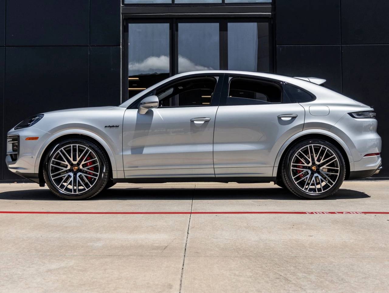 2026 Porsche Cayenne S E-Hybrid Coupe