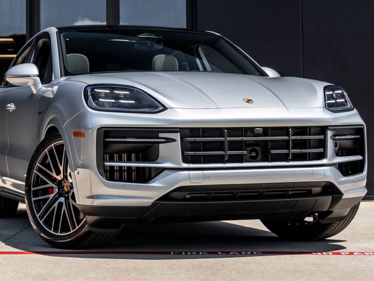 2026 Porsche Cayenne S E-Hybrid Coupe