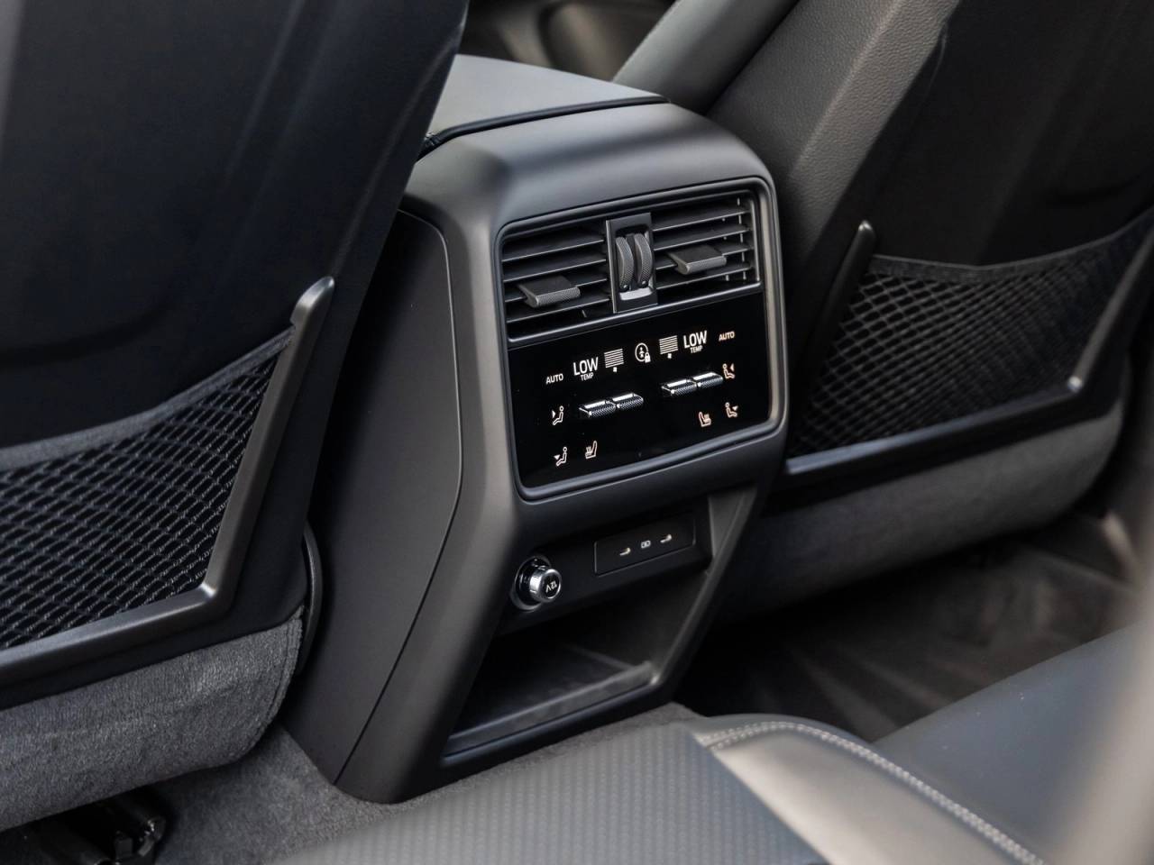 2025 Porsche Cayenne S E-Hybrid Coupe Cayenne S E-Hybrid Coupe