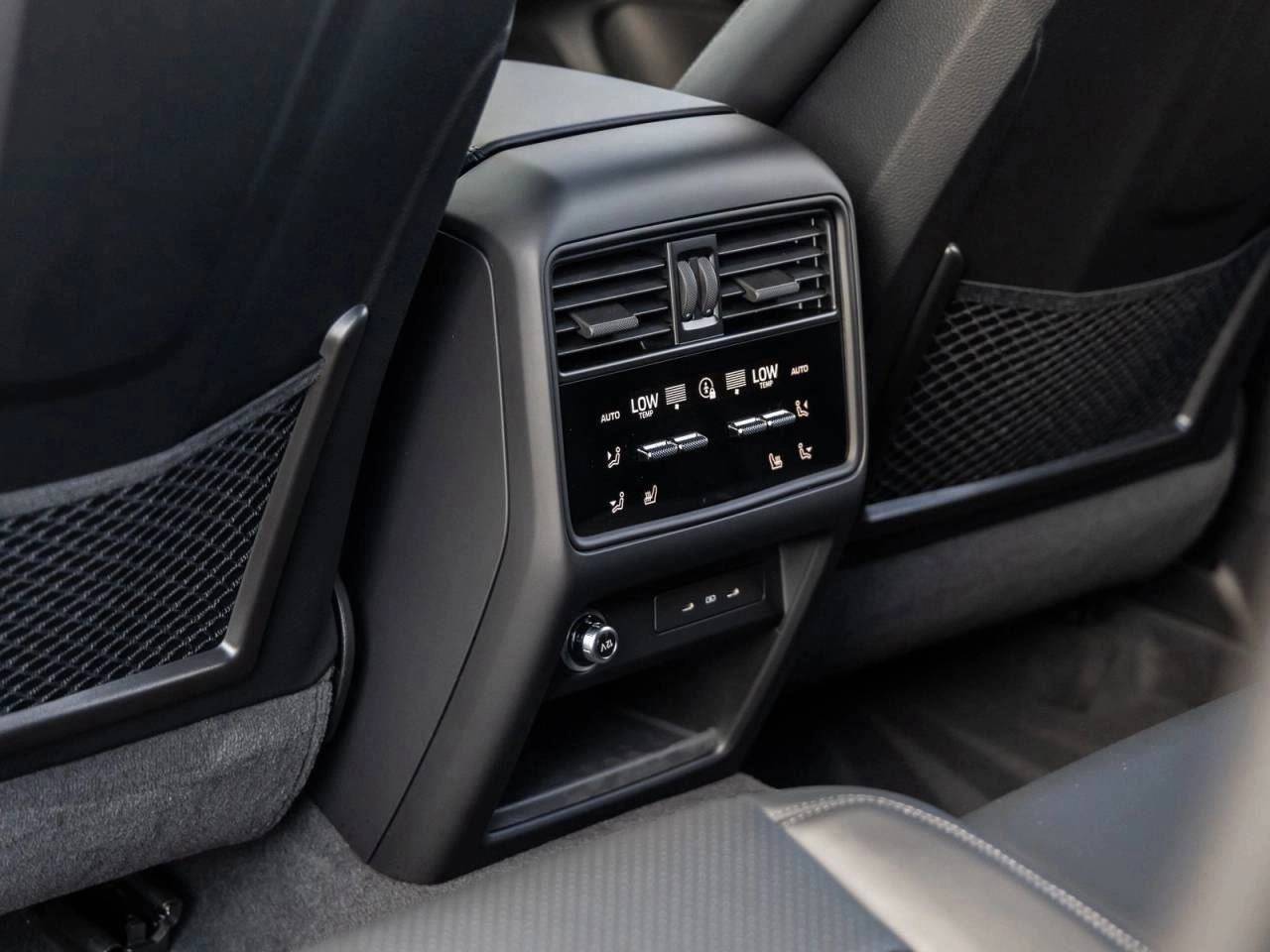 2025 Porsche Cayenne S E-Hybrid Coupe Cayenne S E-Hybrid Coupe