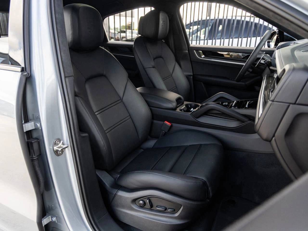 2025 Porsche Cayenne S E-Hybrid Coupe Cayenne S E-Hybrid Coupe