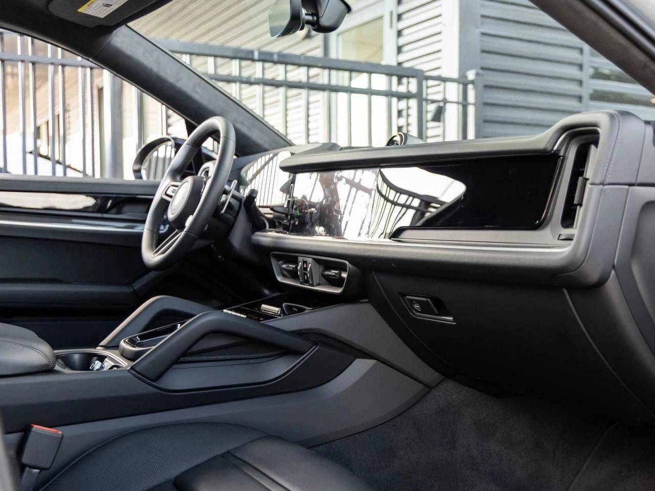 2025 Porsche Cayenne S E-Hybrid Coupe Cayenne S E-Hybrid Coupe