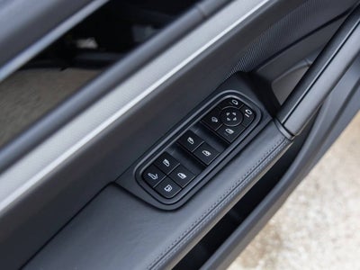 2025 Porsche Cayenne S E-Hybrid Coupe