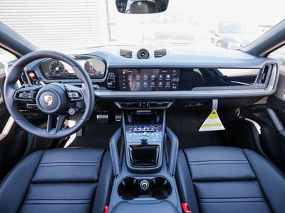 2025 Porsche Cayenne S E-Hybrid Coupe