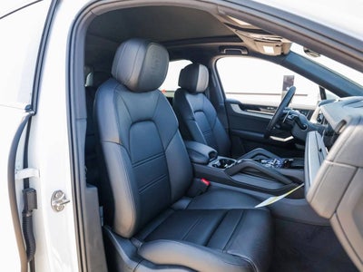 2025 Porsche Cayenne S E-Hybrid Coupe