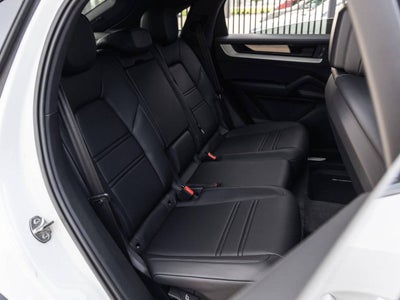 2025 Porsche Cayenne S E-Hybrid Coupe