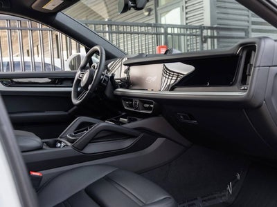2025 Porsche Cayenne S E-Hybrid Coupe
