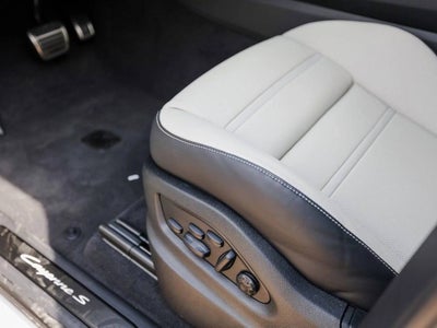 2025 Porsche Cayenne S E-Hybrid Coupe