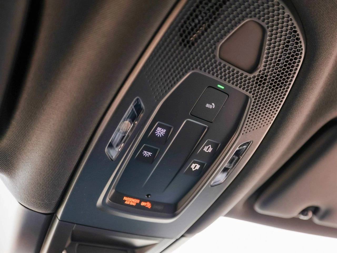 2025 Porsche Cayenne S E-Hybrid Coupe