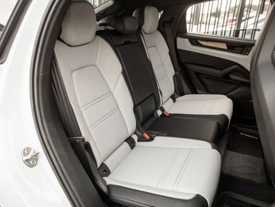 2025 Porsche Cayenne S E-Hybrid Coupe