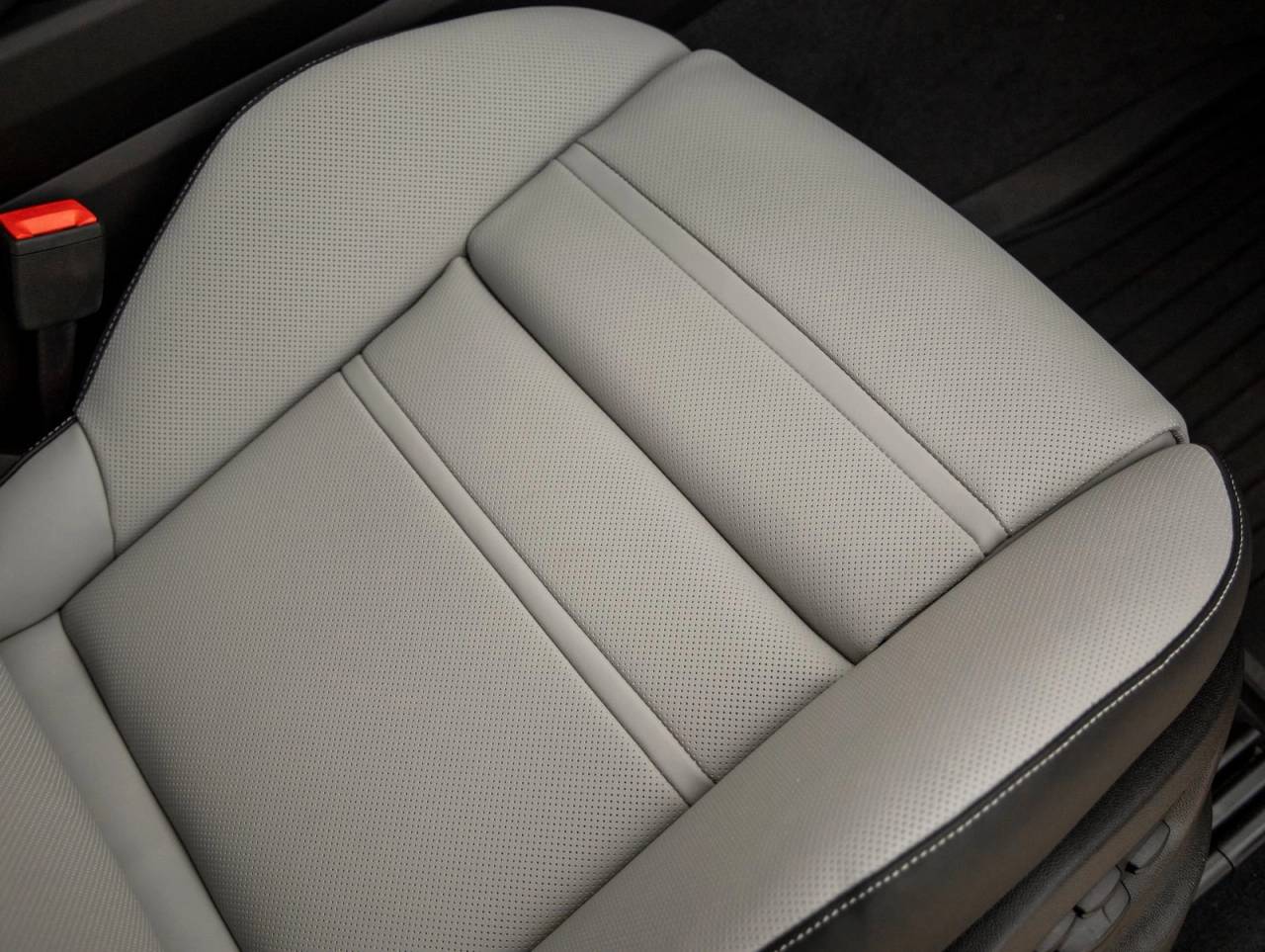 2025 Porsche Cayenne S E-Hybrid Coupe