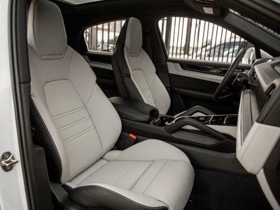 2025 Porsche Cayenne S E-Hybrid Coupe