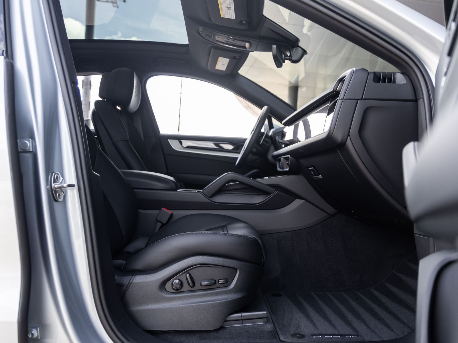 2026 Porsche Cayenne S E-Hybrid Coupe