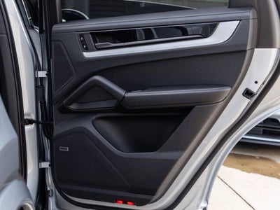 2026 Porsche Cayenne S E-Hybrid Coupe