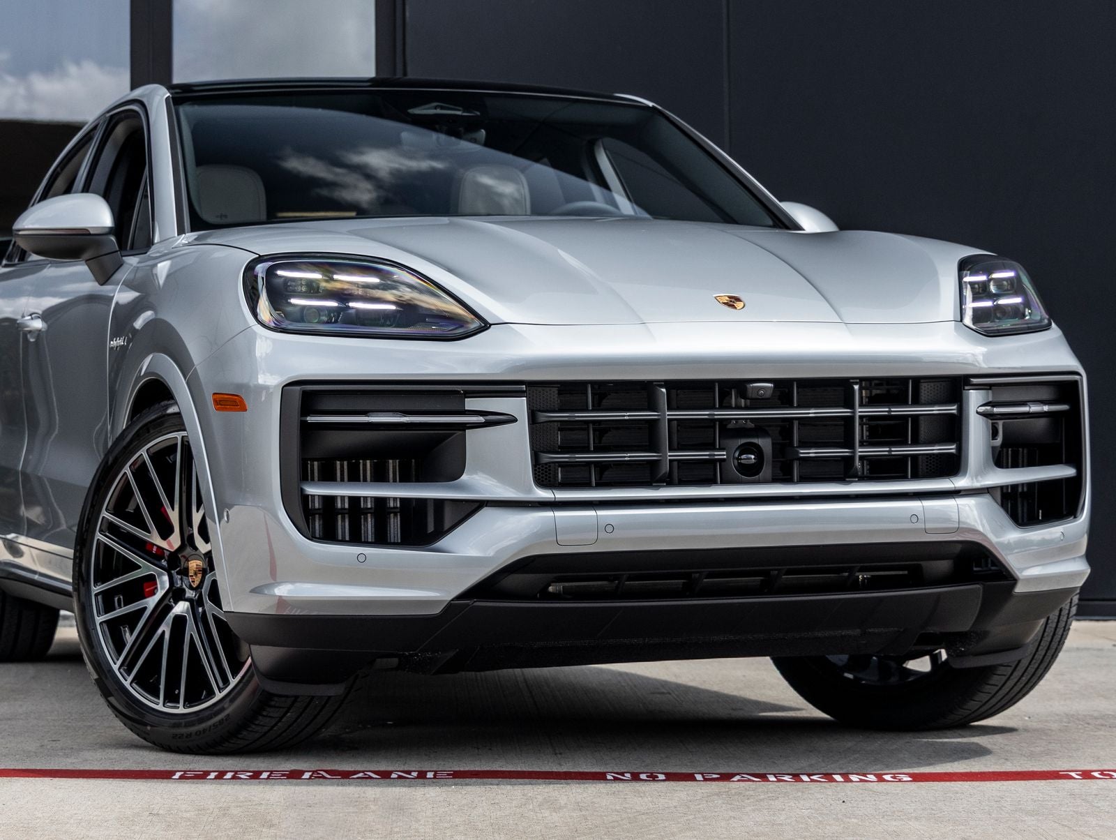 2026 Porsche Cayenne S E-Hybrid Coupe