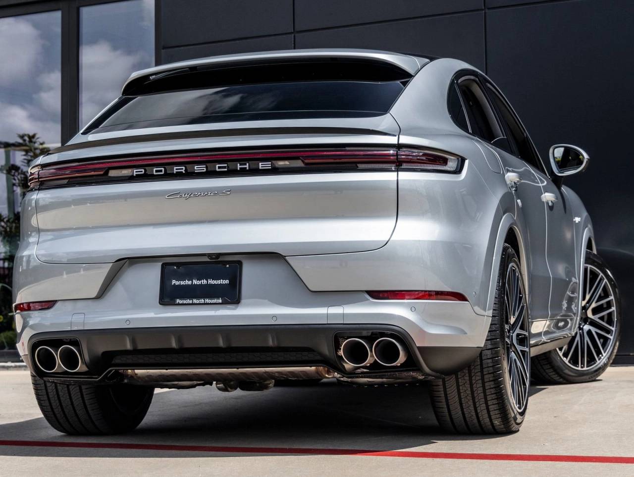 2026 Porsche Cayenne S E-Hybrid Coupe
