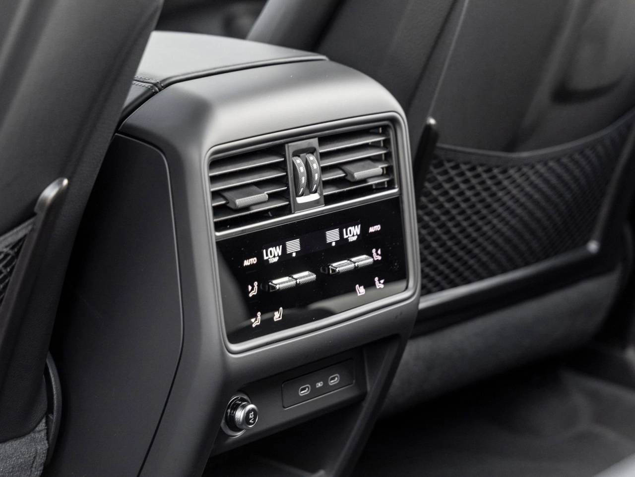 2026 Porsche Cayenne S E-Hybrid Coupe