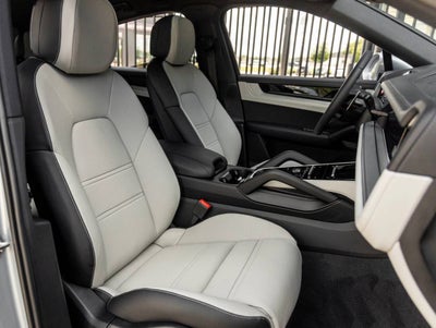 2026 Porsche Cayenne S E-Hybrid Coupe