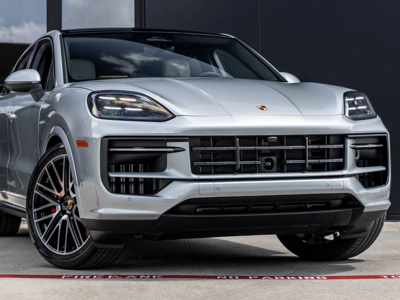 2026 Porsche Cayenne S E-Hybrid Coupe