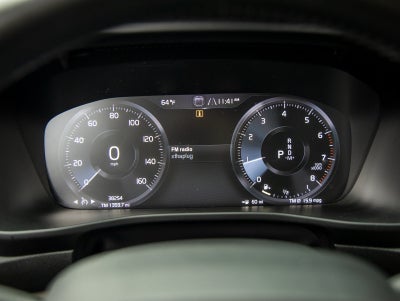 2021 Volvo XC40 Momentum