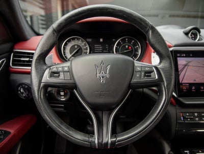 2022 Maserati Ghibli Modena