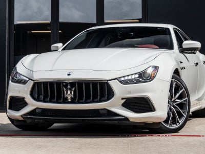 2022 Maserati Ghibli Modena