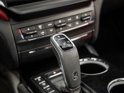 2022 Maserati Ghibli Modena