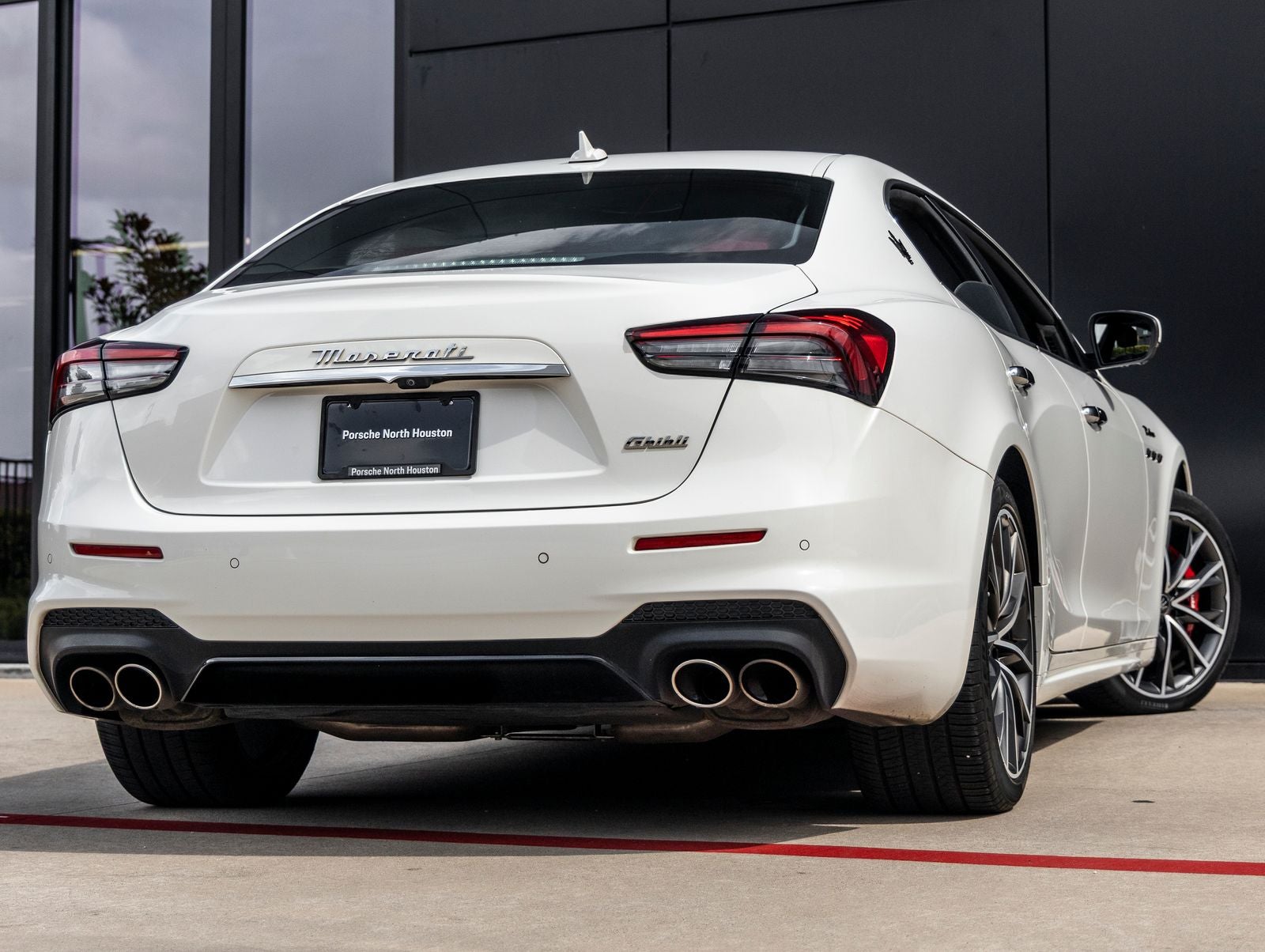 2022 Maserati Ghibli Modena