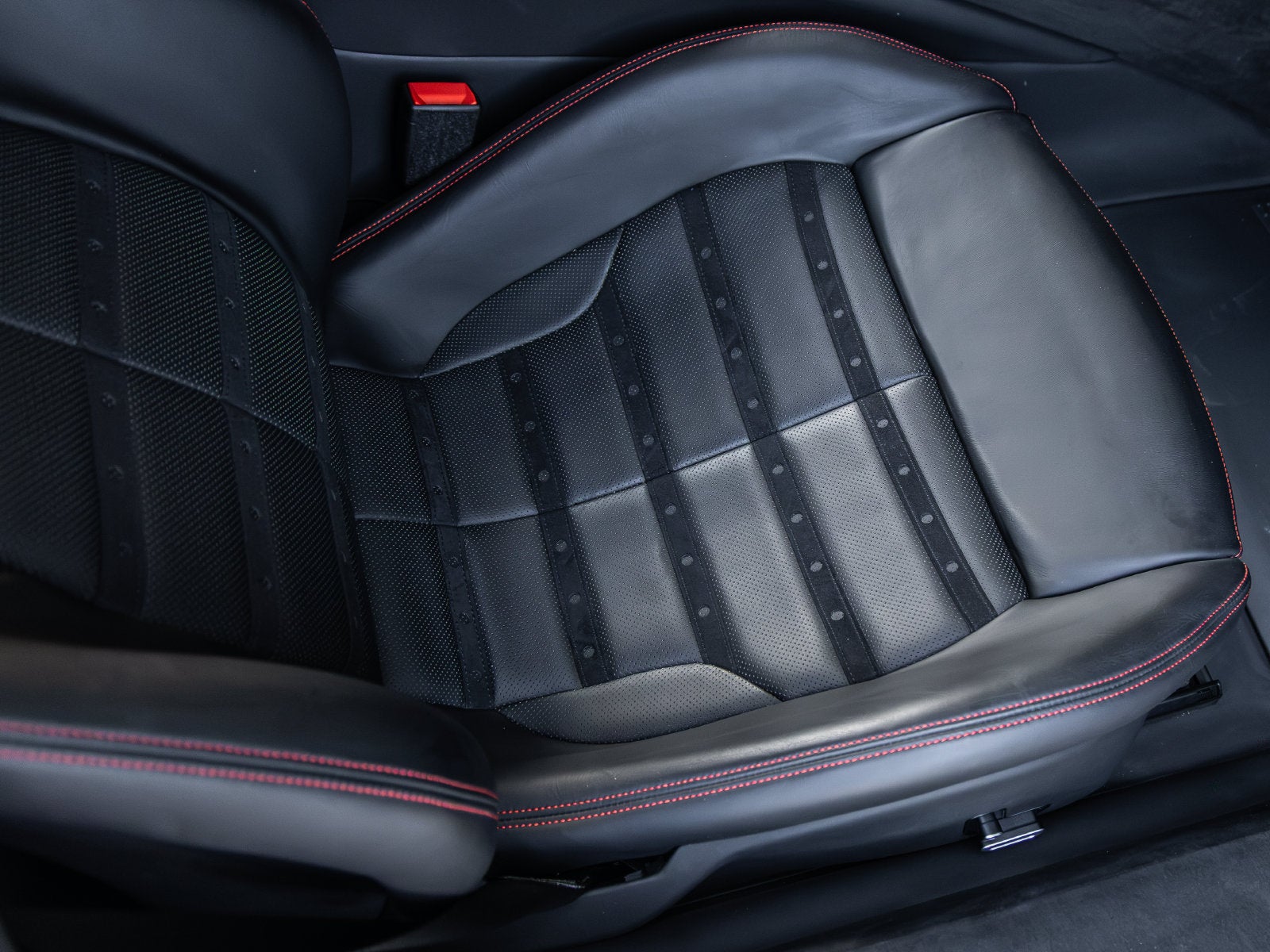 2022 Ferrari 296 GTB Base