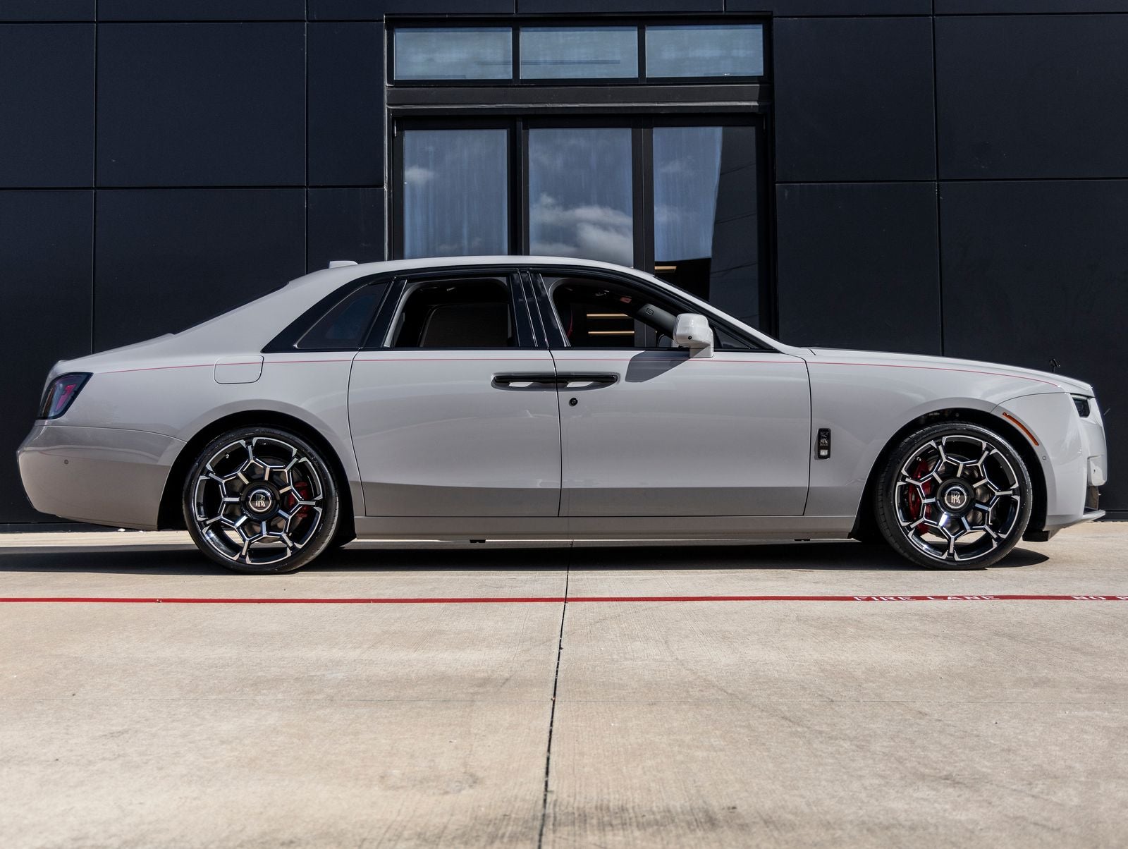 2027 Rolls-Royce Ghost Base