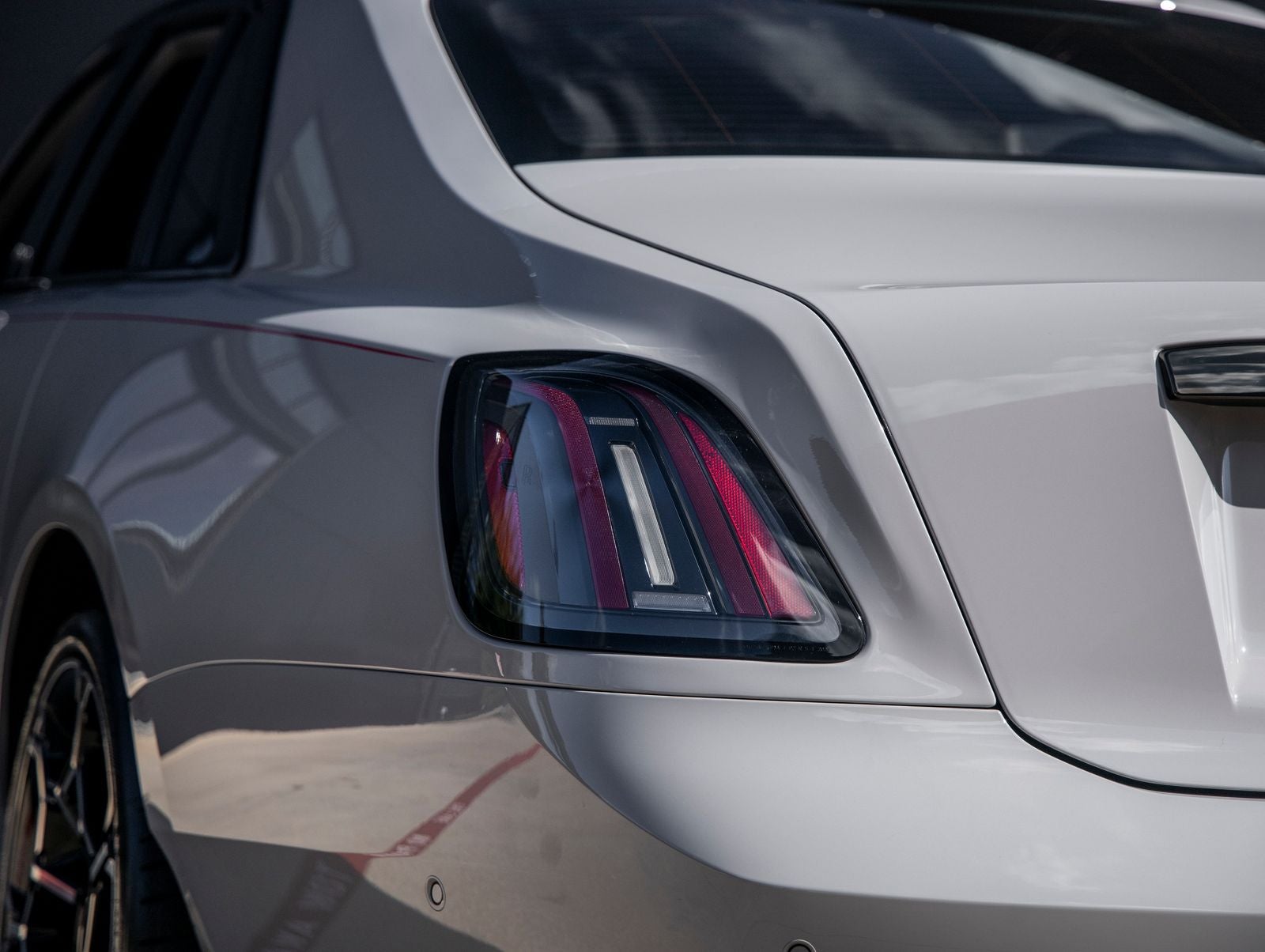 2027 Rolls-Royce Ghost Base