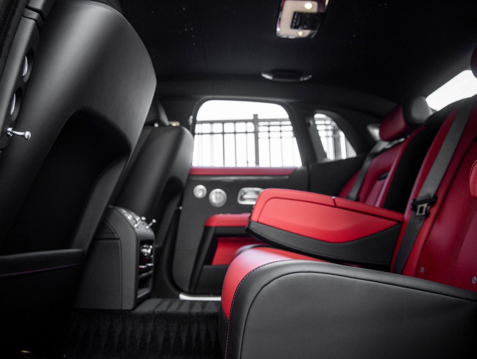 2027 Rolls-Royce Ghost Base