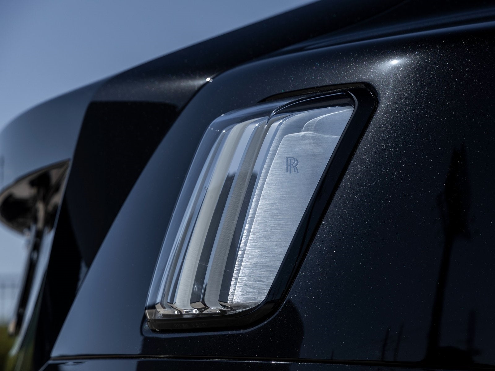 2025 Rolls-Royce Spectre Base