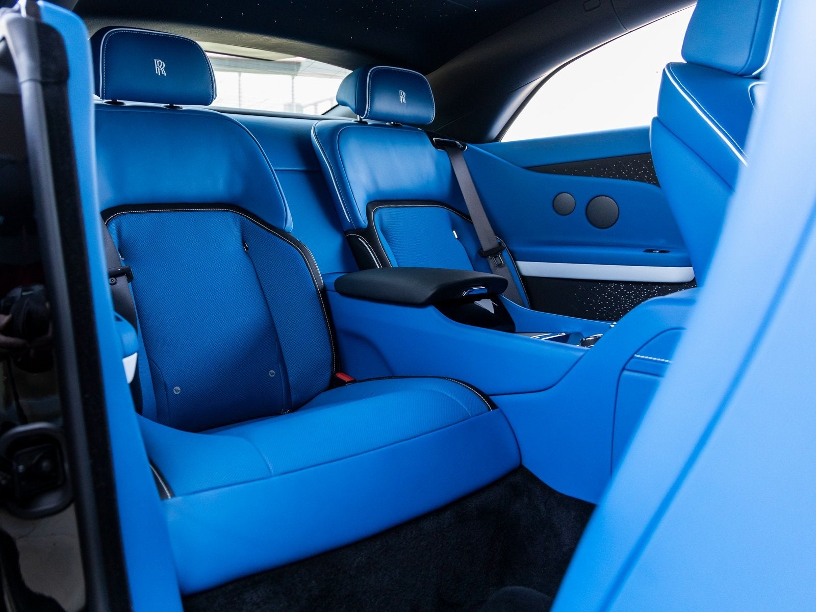 2025 Rolls-Royce Spectre Base