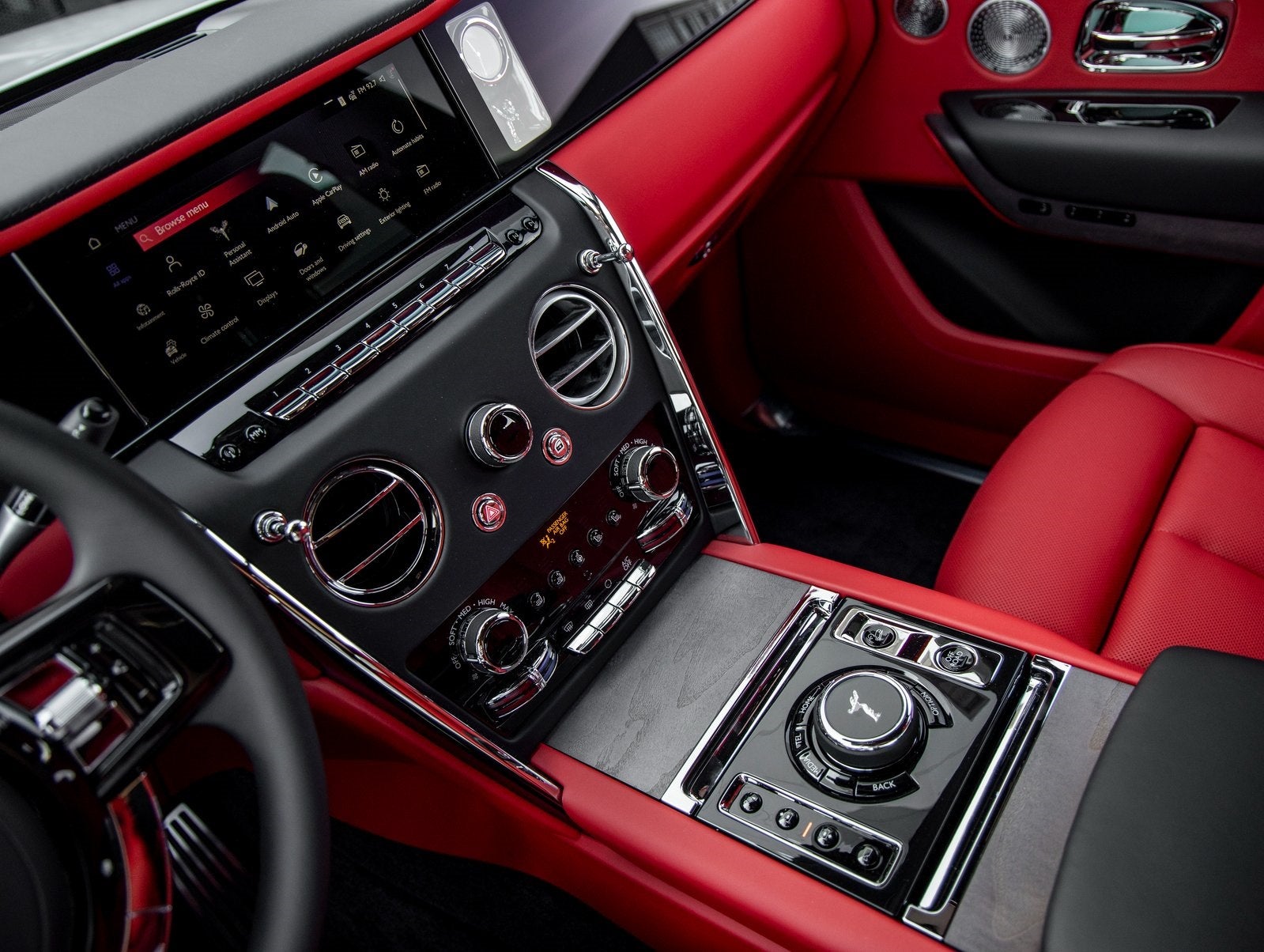 2026 Rolls-Royce Cullinan 