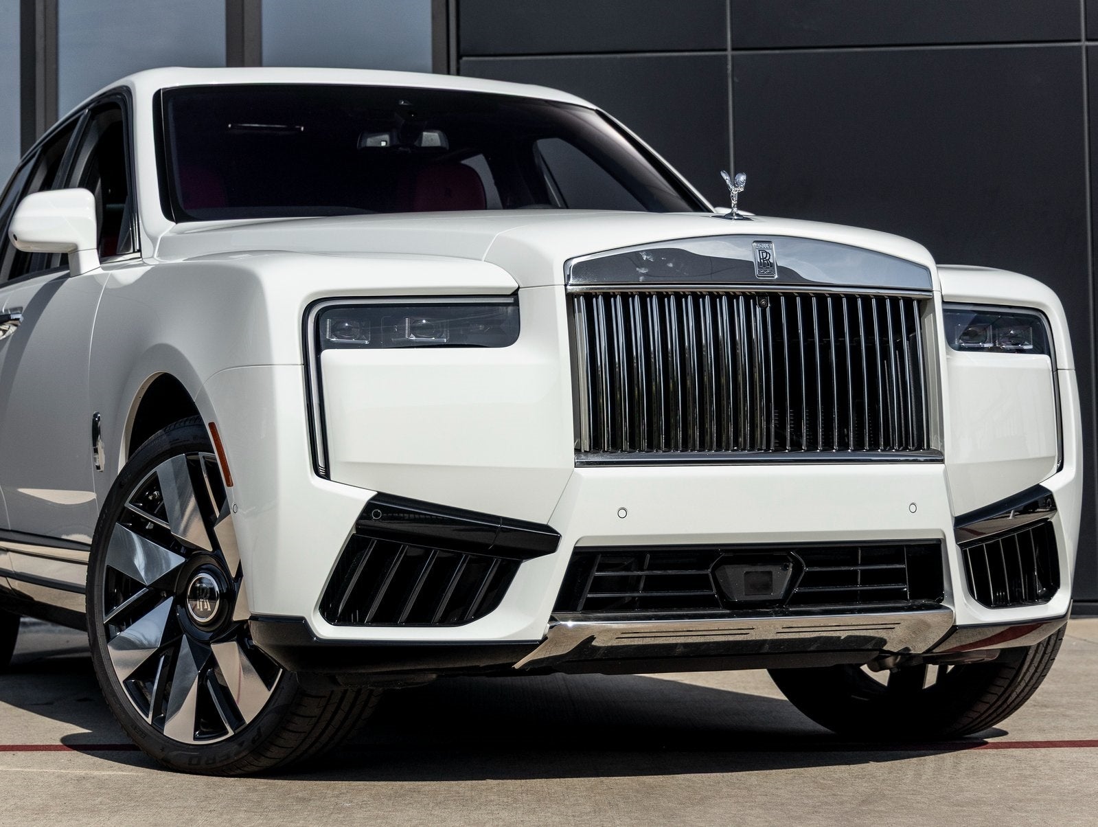 2026 Rolls-Royce Cullinan 