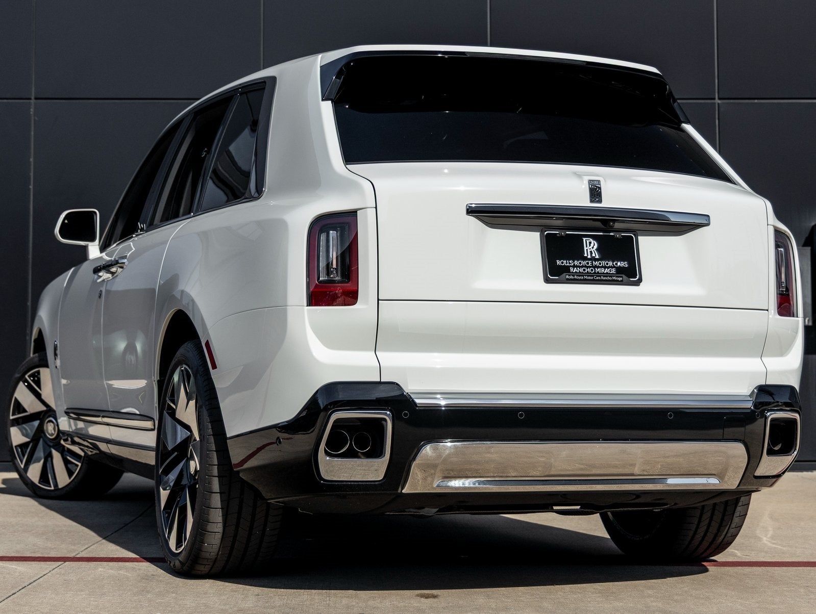 2026 Rolls-Royce Cullinan 