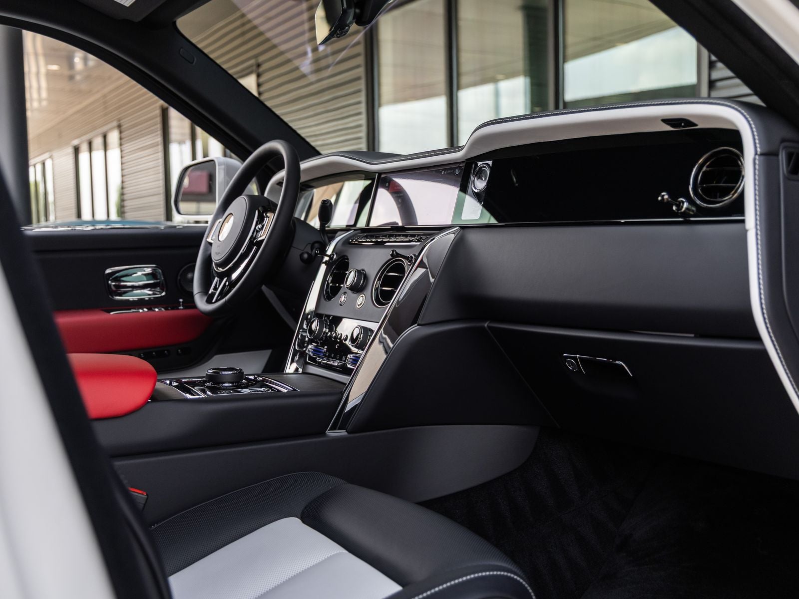 2027 Rolls-Royce Cullinan 