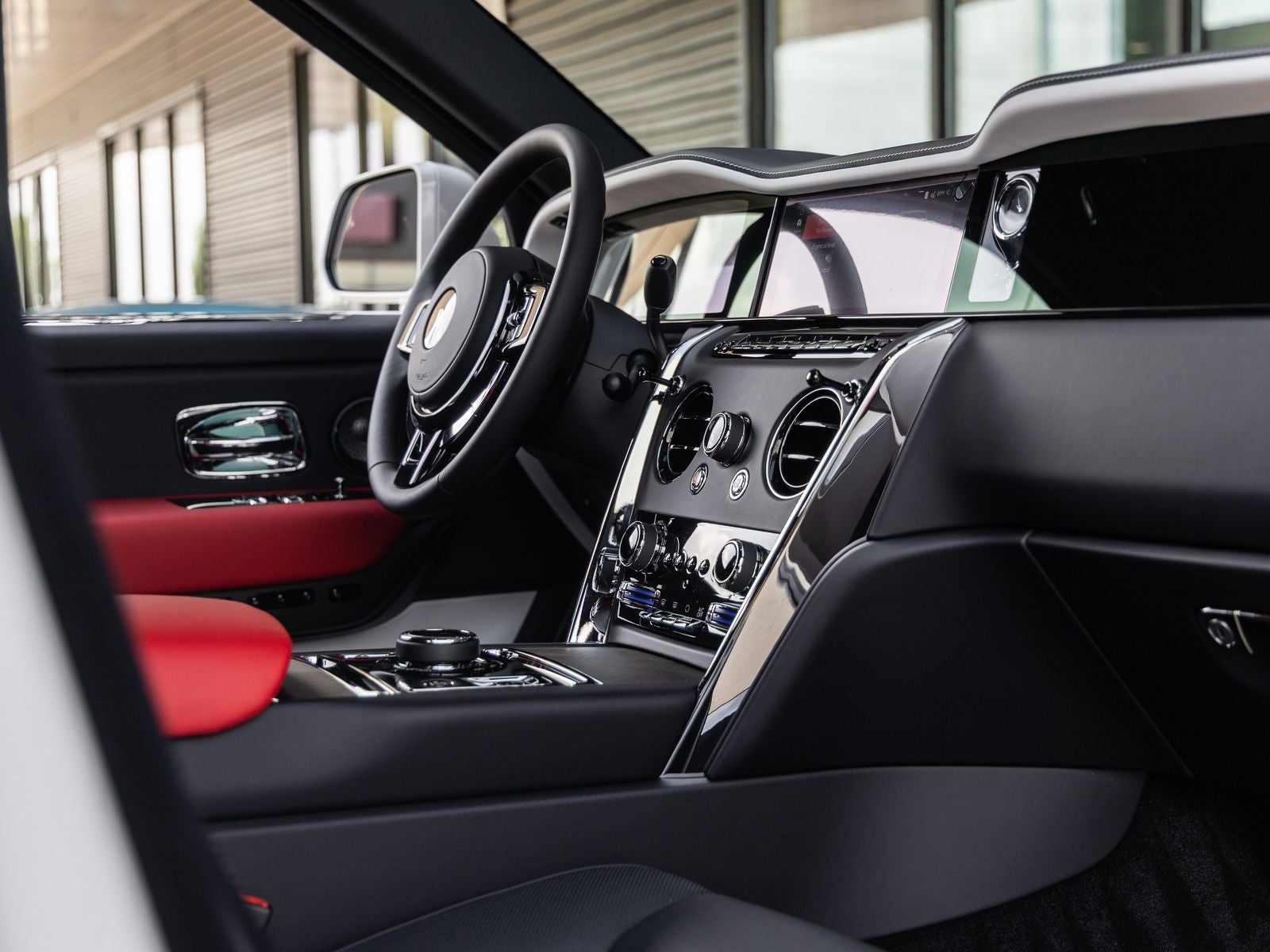 2027 Rolls-Royce Cullinan 