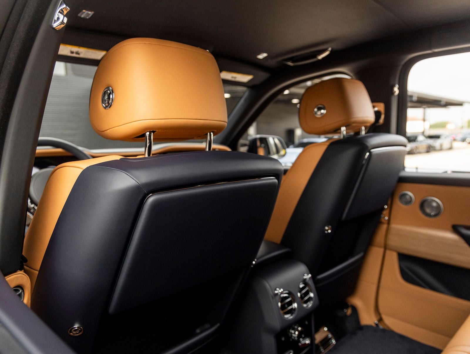 2027 Rolls-Royce Cullinan Base