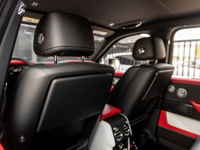2027 Rolls-Royce Cullinan Black Badge