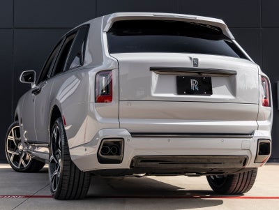 2027 Rolls-Royce Cullinan Black Badge