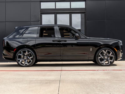 2027 Rolls-Royce Cullinan Black Badge