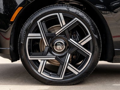 2027 Rolls-Royce Cullinan Black Badge